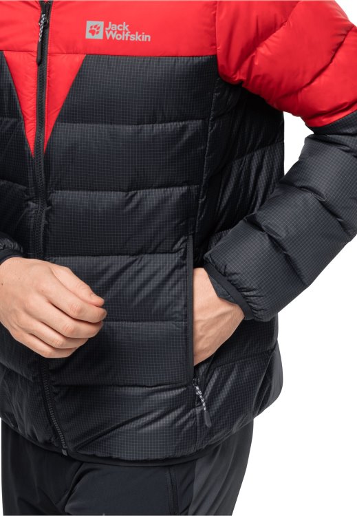 Brand Jack Wolfskin Collections Adrenaline Red Dna Tundra Down Hoody M