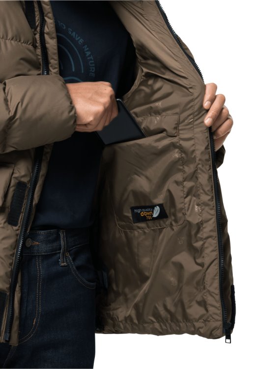 Chestnut Fashion Brand Jack Wolfskin Frozen Lake Jacket M